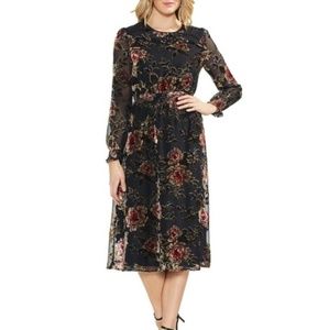 NWT Vince Camuto floral chiffon M
